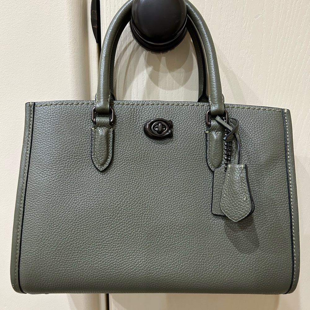 COACH Brooke Carryall 28 in Pewter/Army Green